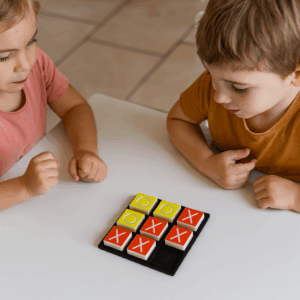 Jeu de Morpion Enfant – Tic Tac Toe Éducatif et Amusant